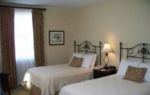 General Francis Marion Hotel Bagian luar foto
