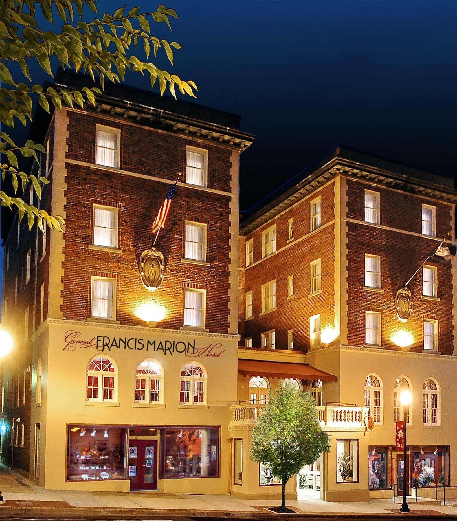 General Francis Marion Hotel Bagian luar foto
